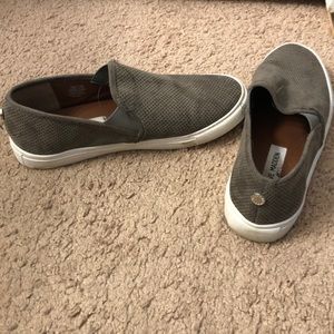 Steve Madden Slip-Ons
